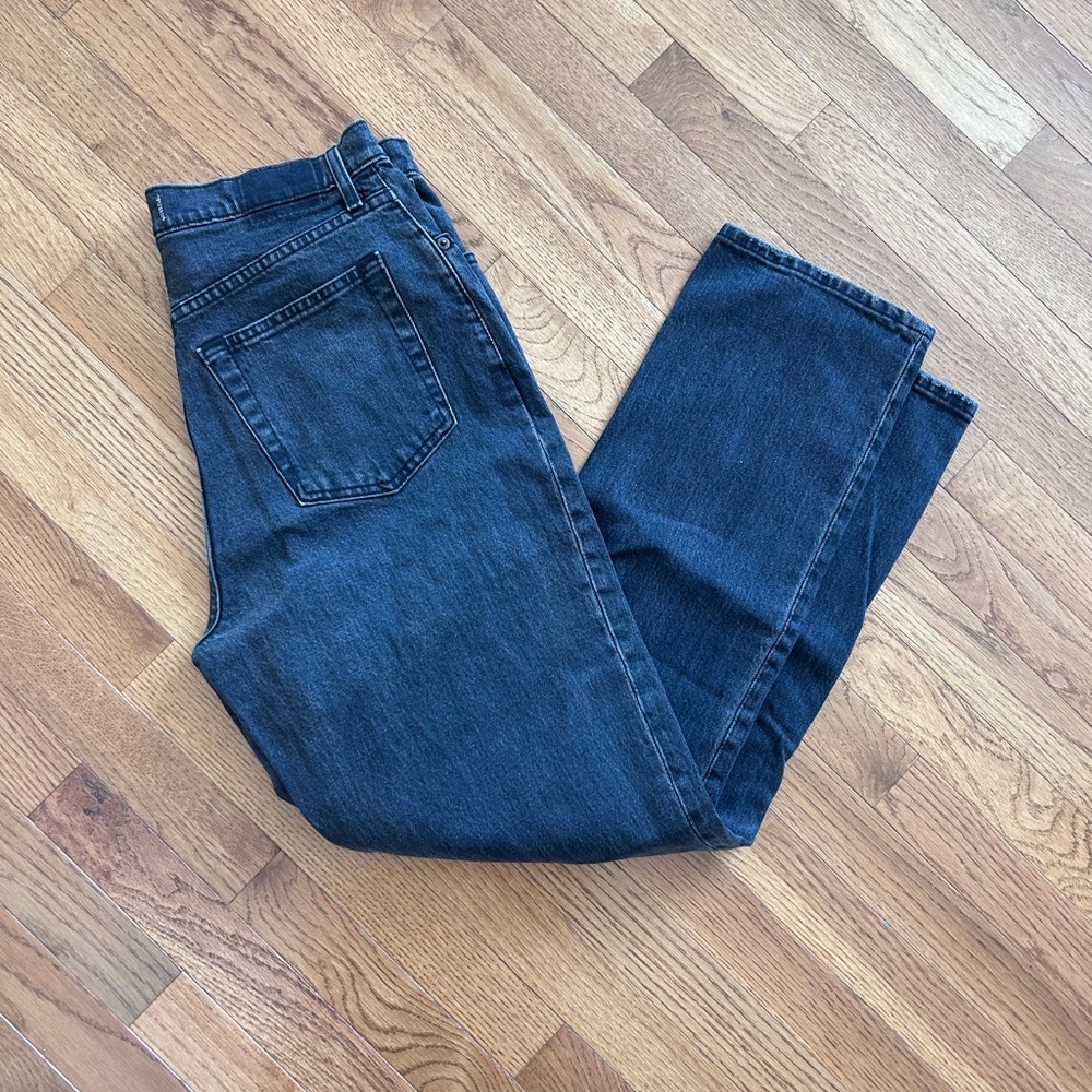 Abercrombie curve love  90s straight leg jean